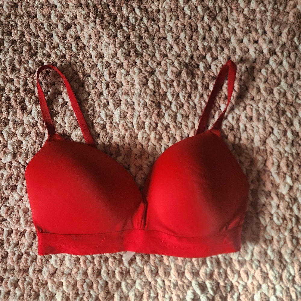 PINK Victoria's Secret Red Bra
